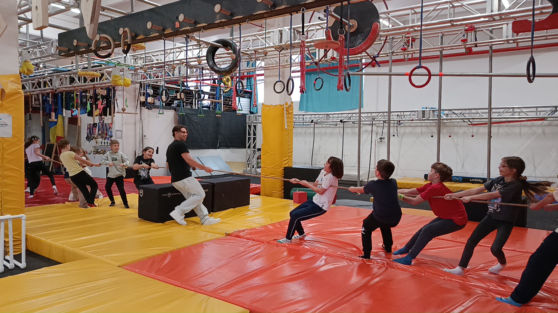 Petreceri pentru copii București – România Parkour