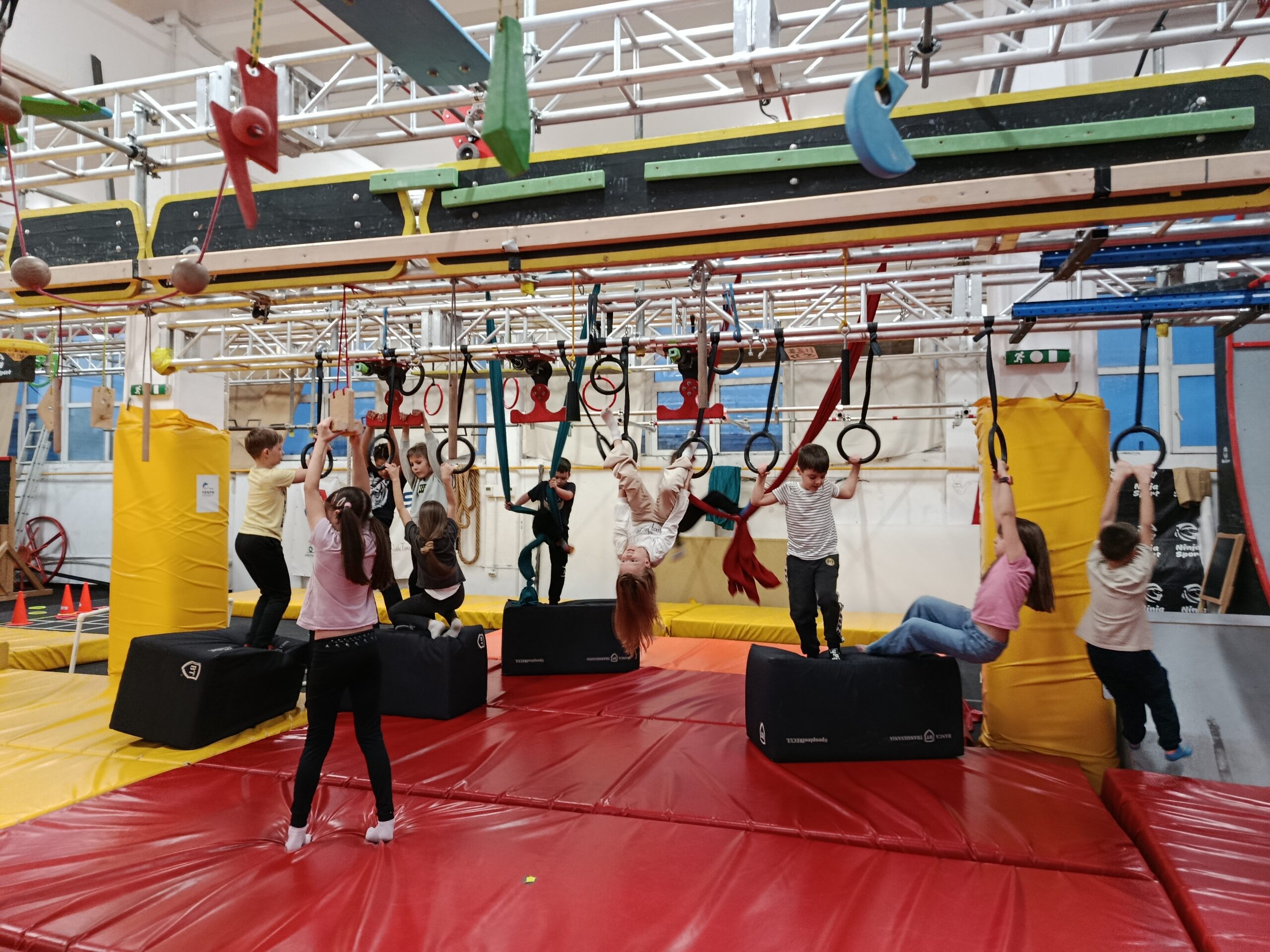Petreceri pentru copii București – România Parkour